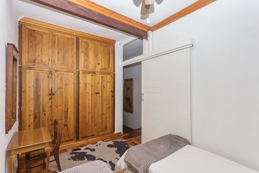 3 Bedroom Property for Sale in Green Point Western Cape